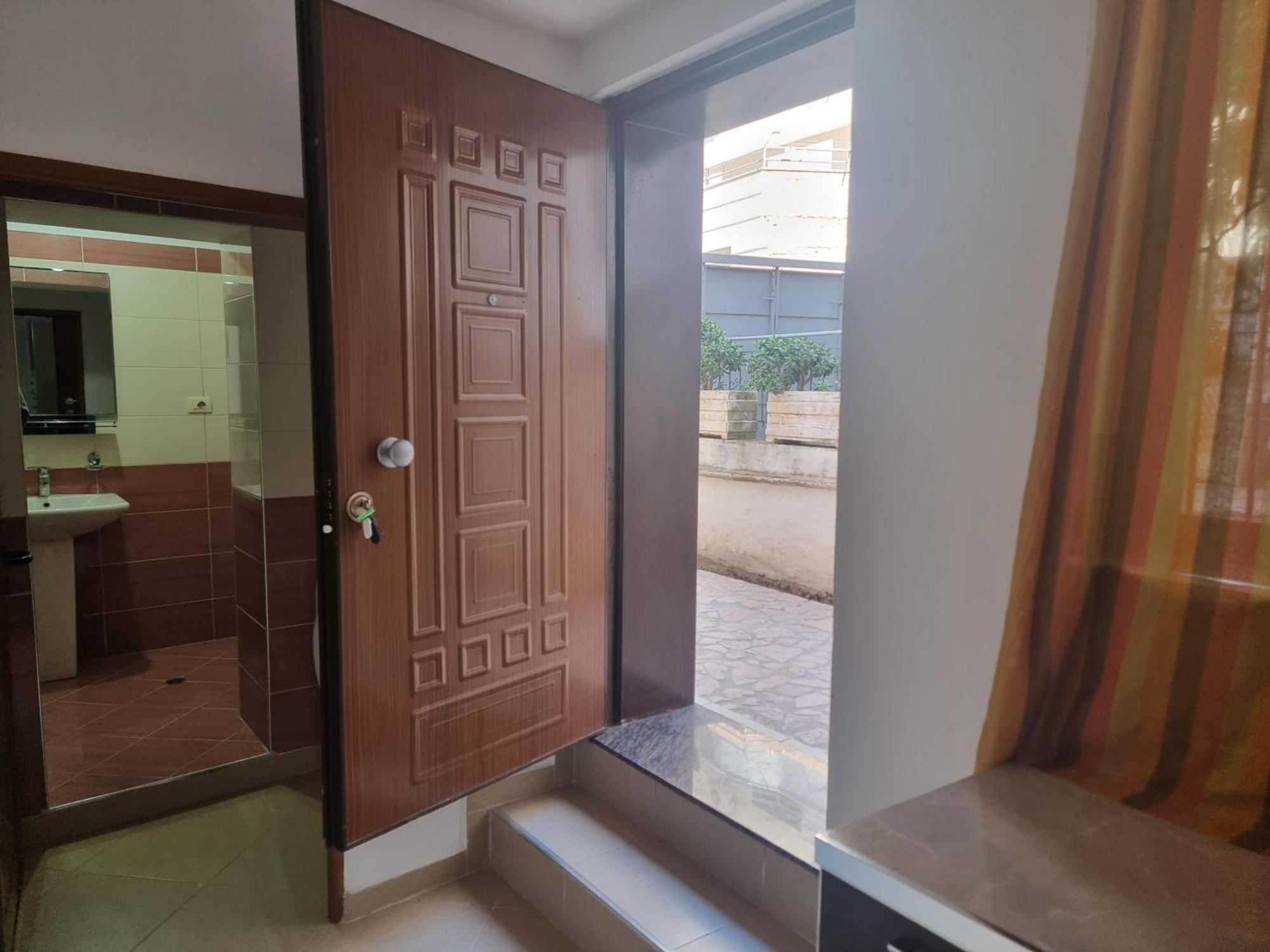 Apartament Sintia2 *