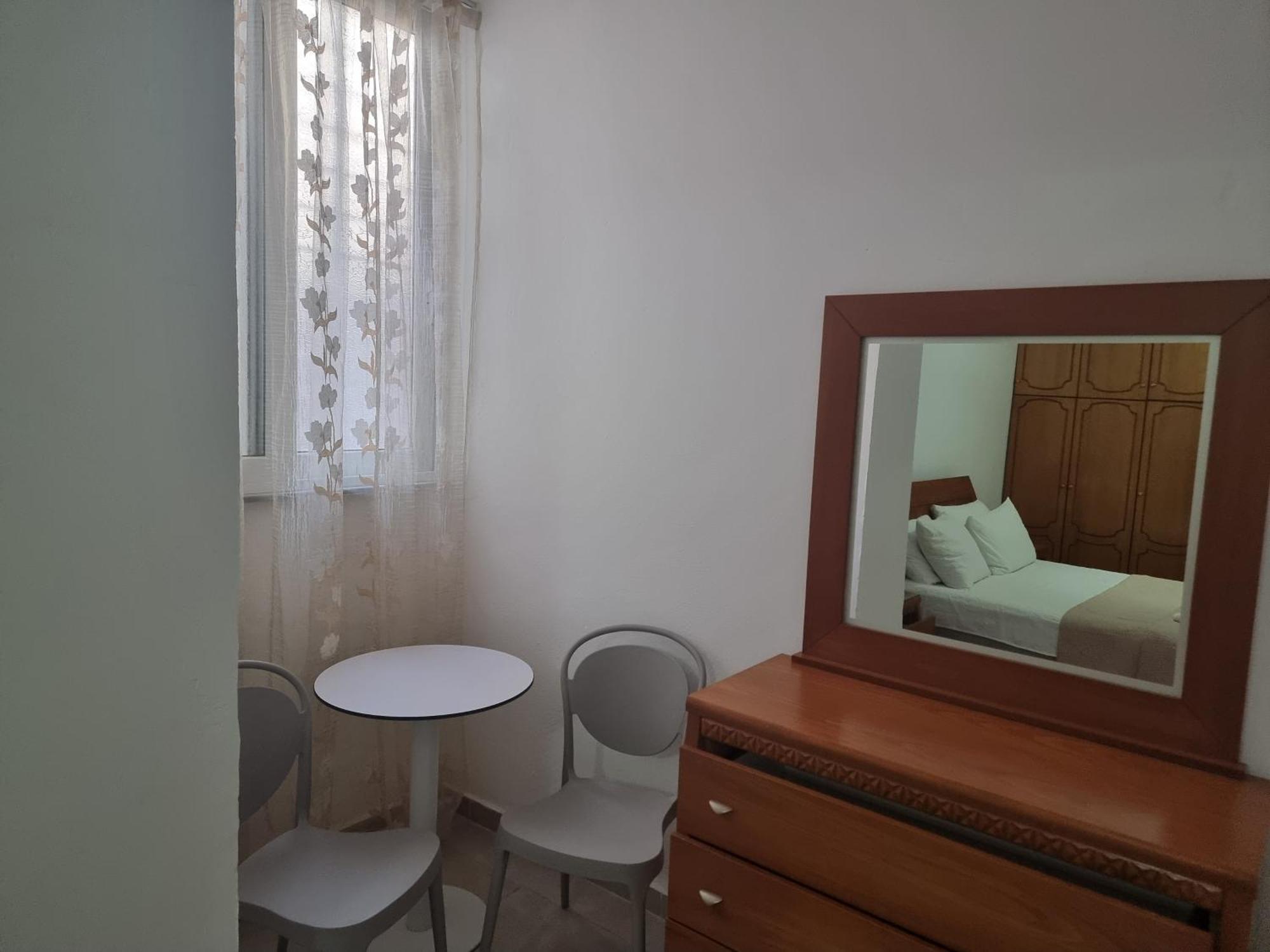 Sintia2 Apartamento *